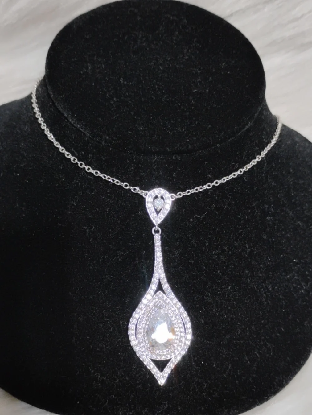 SALE! Fine Silver Plated Teardrop Sparkling CZ Diamond Statement Necklace - Picture 1 of 11